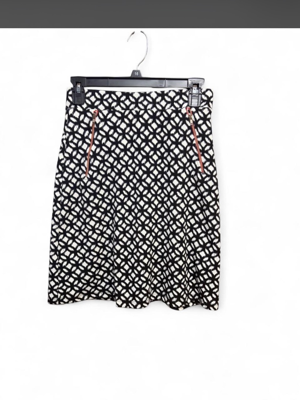 Le Lis Black and White Geometric A-Line Skirt